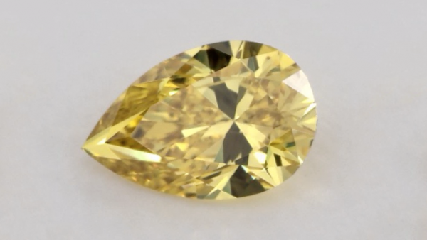 fancy vivid yellow diamond